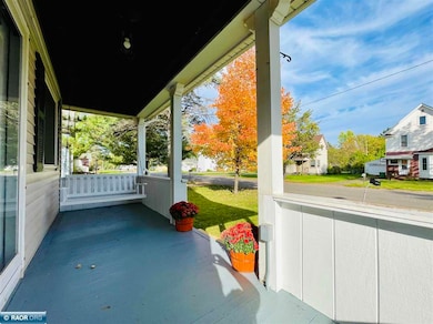 1938 E 26th St, Hibbing, MN 55746 - photo 4