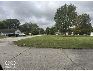0 N C St at N 10th St, Elwood, IN 46036 - photo 5