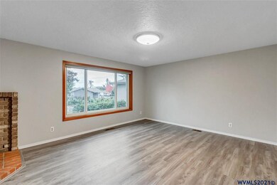 5335 Red Leaf Dr S, Salem, OR 97306 - photo 4