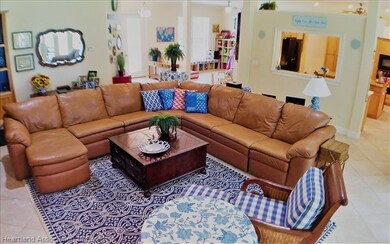 337 Holmes Ave, Lake Placid, FL 33852 - photo 2