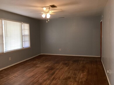 513 Sandell Dr, Fort Worth, TX 76108 - photo 5