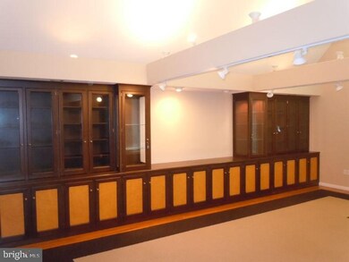 309 E Main St, New Holland, PA 17557 - photo 7