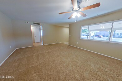 10202 W Concord Ave, Sun City, AZ 85351 - photo 4