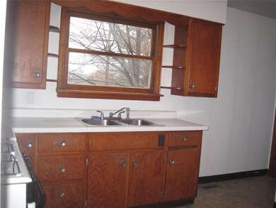 3228 Willis St, Erie, PA 16506 - photo 4