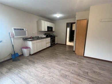 1391 County Road 668, Alvin, TX 77511 - photo 5