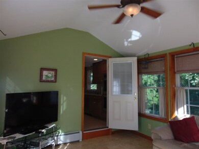 13 Daniel Rd, Derry, NH 03038 - photo 5