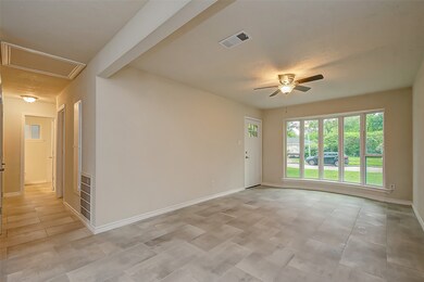 16719 David Glen Dr, Friendswood, TX 77546 - photo 4