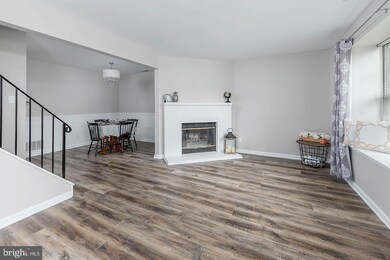 639 Foxton Ct unit 639, West Deptford, NJ 08051 - photo 3