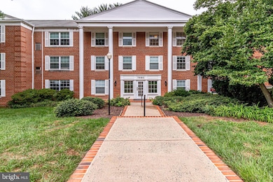 7680 Tremayne Place unit 109, McLean, VA 22102 - photo 4