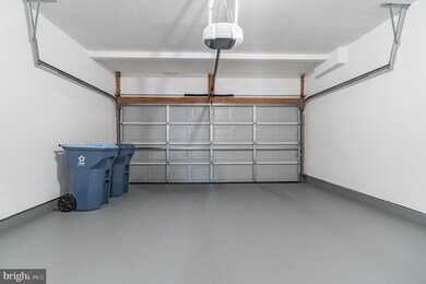 25329 Crossfield Dr, Chantilly, VA 20152 - photo 6