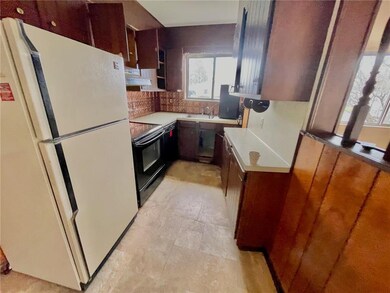 1503 Siegfried St, Bethlehem, PA 18017 - photo 3