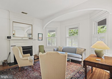 4621 Drummond Ave, Chevy Chase, MD 20815 - photo 3