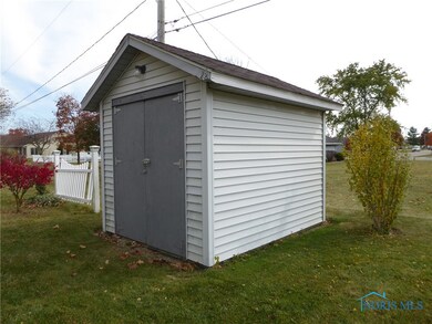 435 Clover Ln, Archbold, OH 43502 - photo 4