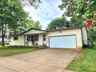 2508 E Hamilton Ave, Eau Claire, WI 54701 - photo 2