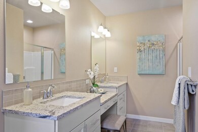 1547 NW Varnish Place unit 114, Redmond, OR 97756 - photo 6