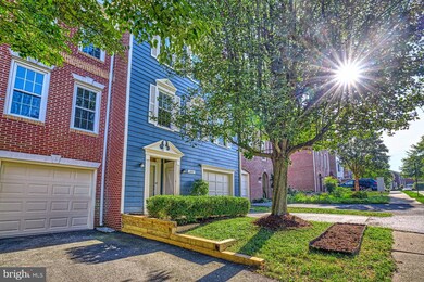 6864 Mclean Province Cir, Falls Church, VA 22043 - photo 2