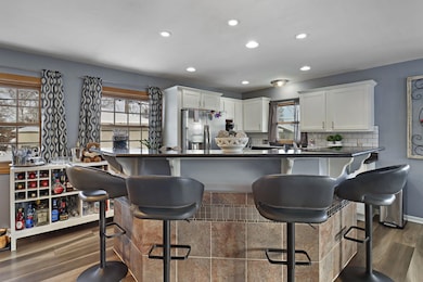 N84W15170 Knoll Terrace, Menomonee Falls, WI 53051 - photo 6