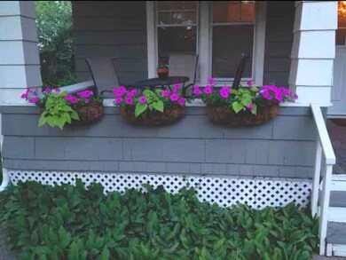 136 N Batavia Ave unit 1, Batavia, IL 60510 - photo 5