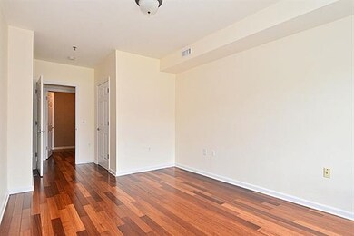 650 2nd St unit 4F, Hoboken, NJ 07030 - photo 5