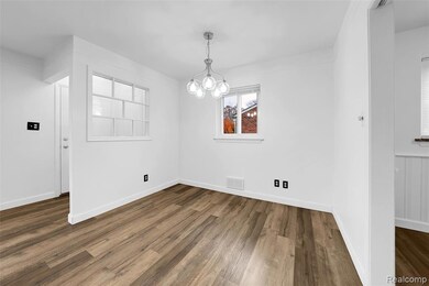 5061 Buchanan Ave, Warren, MI 48092 - photo 6