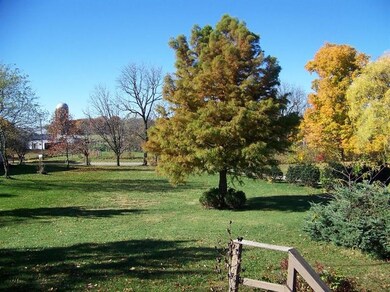 3933 N 100 W, La Porte, IN 46350 - photo 4