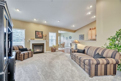 1082 Railway Crossing unit PVT, Webster, NY 14580 - photo 4