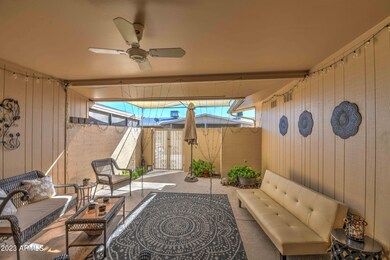 11129 W Desert Butte Dr unit 15C, Sun City, AZ 85351 - photo 4