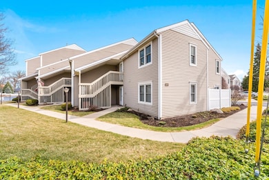 300 E Medusa St unit 5D, Syracuse, IN 46567 - photo 5