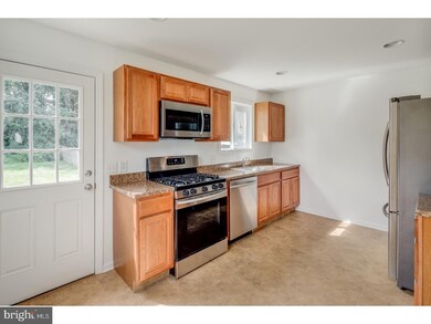 202 W Cedar Ave, Oaklyn, NJ 08107 - photo 7