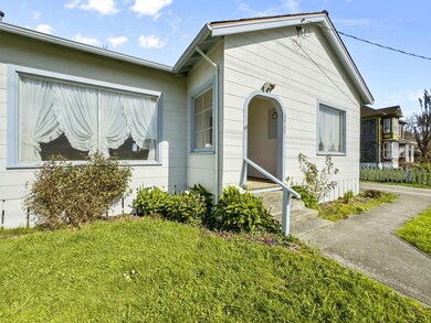 3935 Grizzly - Covered Front Porch