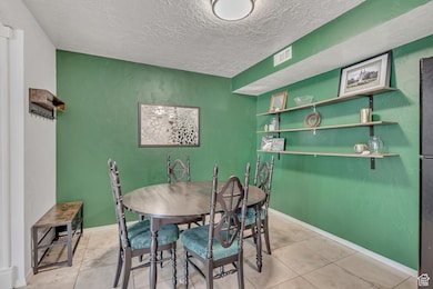 5327 S 560 E unit F, Salt Lake City, UT 84107 - photo 5