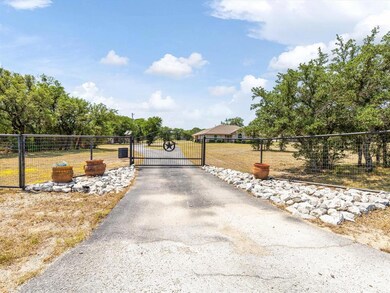 1960 Reynolds Dr, Azle, TX 76020 - photo 5