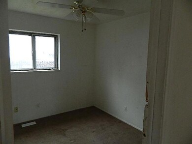 unlisted-address, Lansing, MI 48911 - photo 5