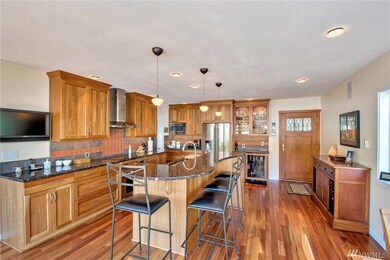 2211 E Day Island Blvd W, University Place, WA 98466 - photo 7