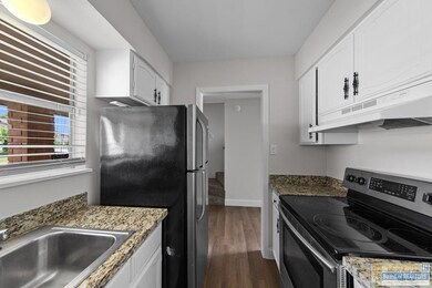 805 Continental Dr unit 3, Brownsville, TX 78520 - photo 4