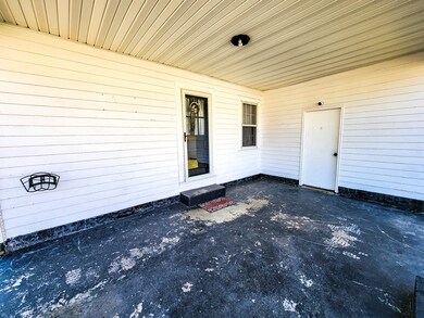 103 Kayden St, Shelbyville, TN 37160 - photo 4