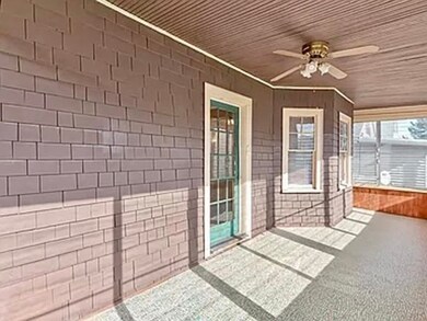 149-151 Oakland St unit 2, Malden, MA 02148 - photo 2