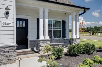 218 Republic St, Shelbyville, TN 37160 - photo 3