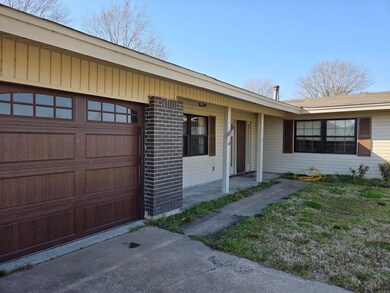 2118 Fairway St, Stuttgart, AR 72160 - photo 4