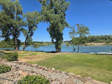 Exceptional river views