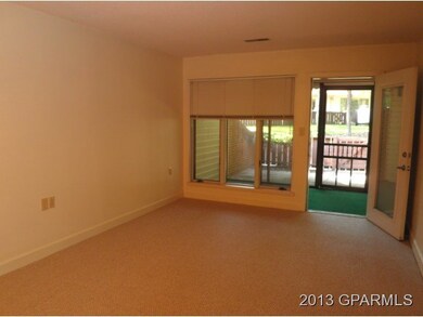 200 Santree Dr unit E7, Williamston, NC 27892 - photo 4