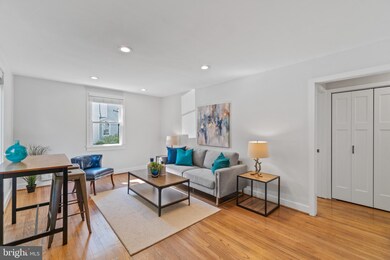 4108 Maple St, Fairfax, VA 22030 - photo 4