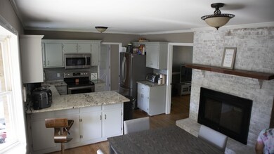 124 Knowles St, Oxford, NC 27565 - photo 5