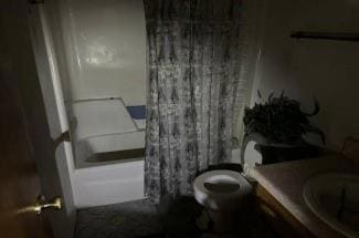 310 Sycamore Dr, Eufaula, AL 36027 - photo 4