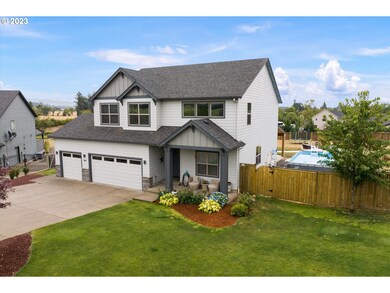 864 E Mckinley St, Carlton, OR 97111 - photo 3