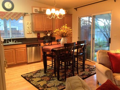 Kitchen/Dining