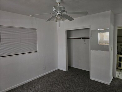 2009 NW 28th St, Oakland Park, FL 33311 - photo 4
