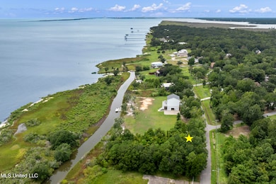 9413 Seacliff Blvd, Ocean Springs, MS 39564 - photo 5