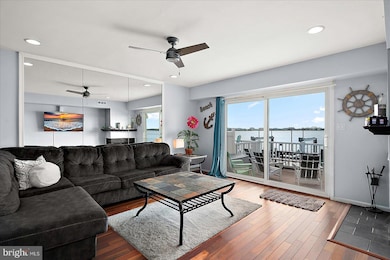 719 Rusty Anchor Rd unit 4, Ocean City, MD 21842 - photo 7