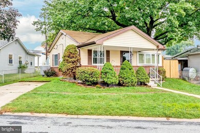 909 Cord St, Middle River, MD 21220 - photo 2